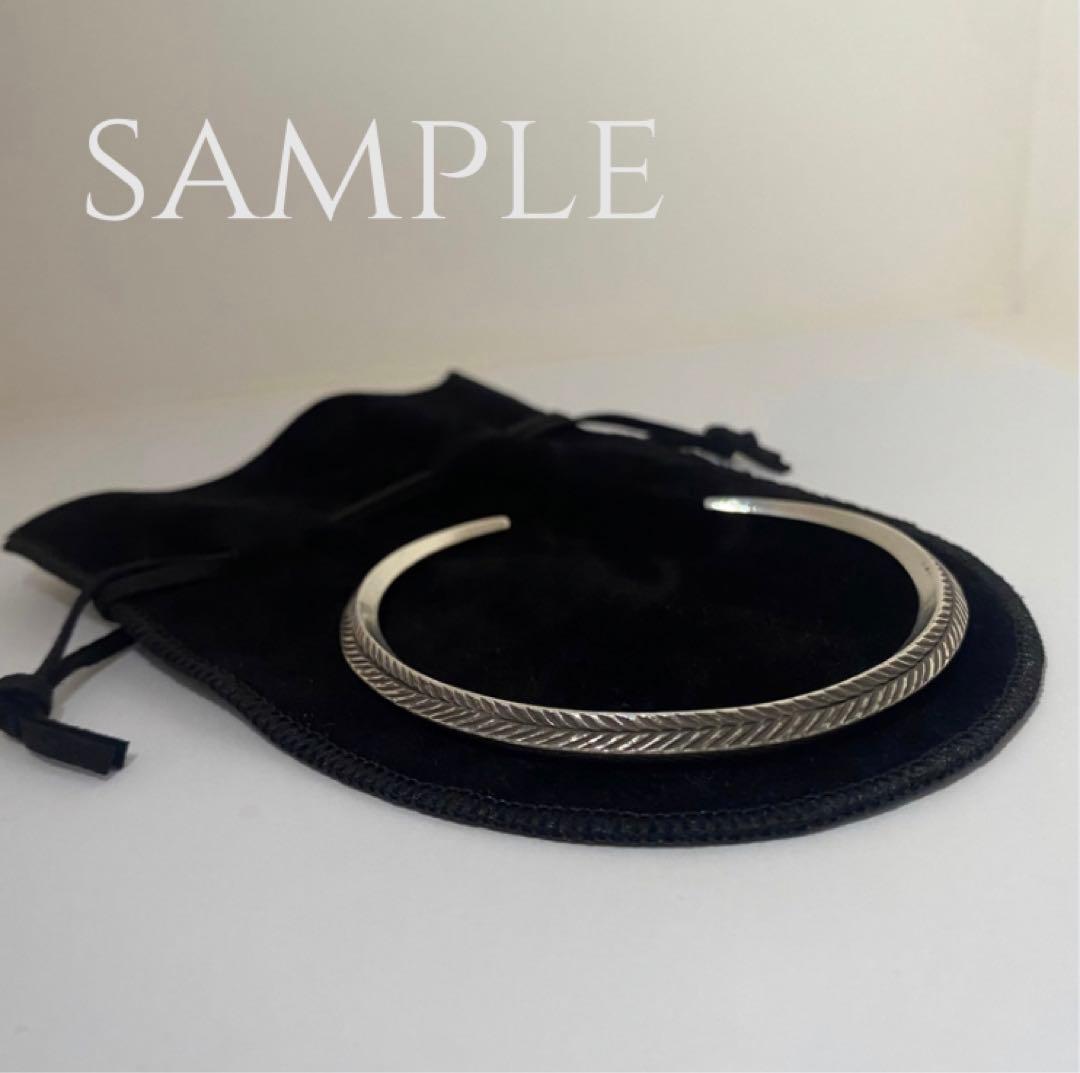 1002 カレン シルバー バングル ブレスレット ハンドメイド 布袋付 925