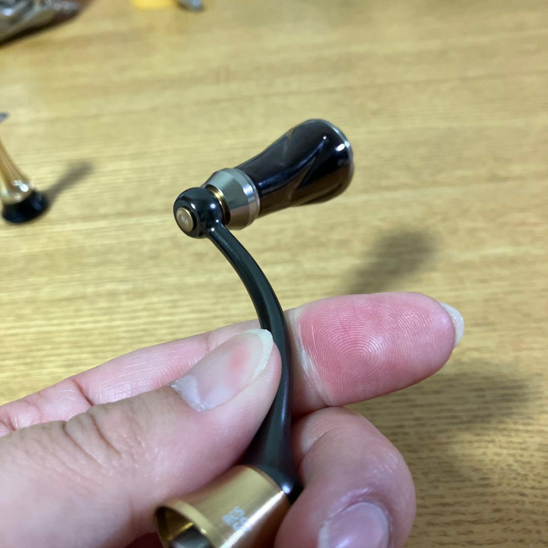 極上美品 ダイワ用 SLP WORKS 50mm ハンドル リブレ IP ノブ