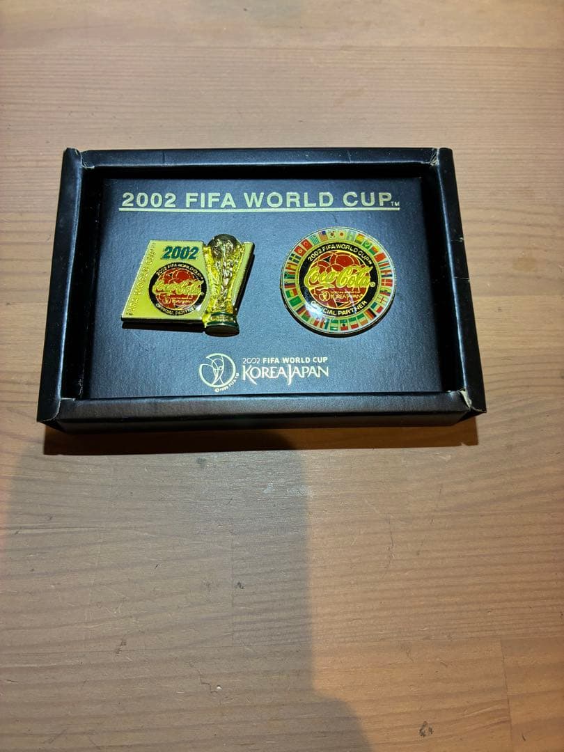 2002 FIFA WORLD CUP 記念 ピンバッジ - メルカリ