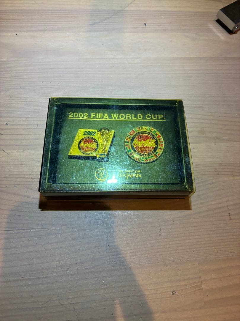 2002 FIFA WORLD CUP 記念 ピンバッジ - メルカリ
