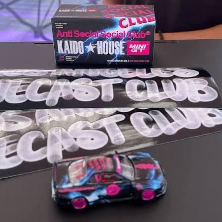 KAIDO 日産スカイライン GT-R R34 ANTI SOCIALCLUB