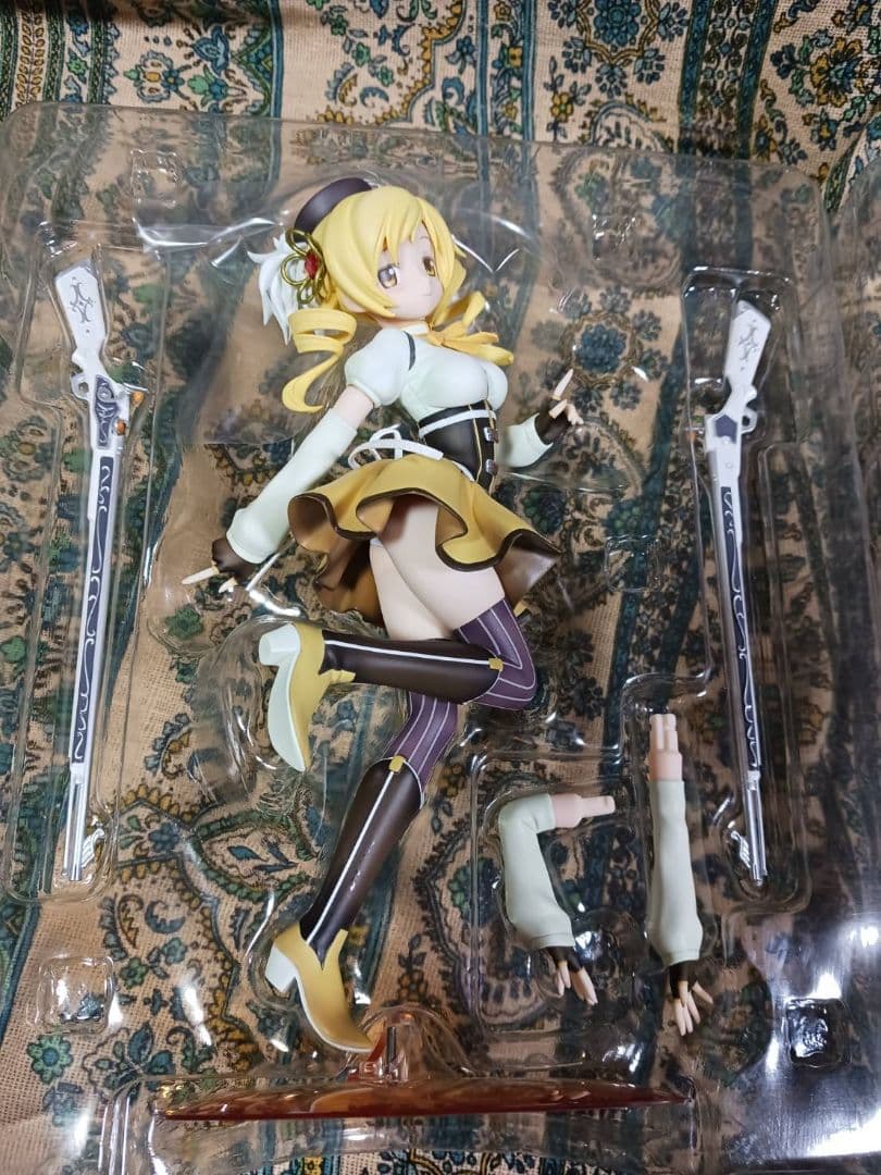 まどかマギカ　巴マミ　フィギュア