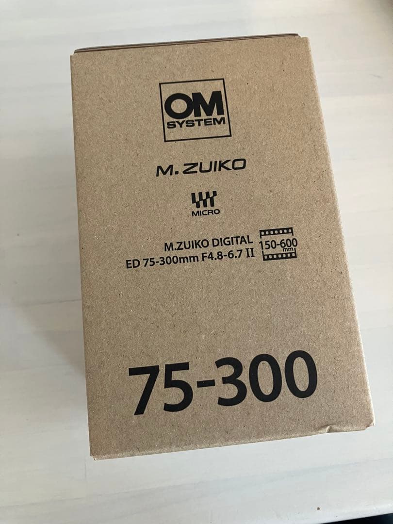 新品 オリンパス OLYMPUS ED 75-300mm F4.8-6.7 II