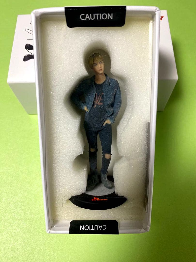 bts SKテレコム フィギュア ジン ソクジン