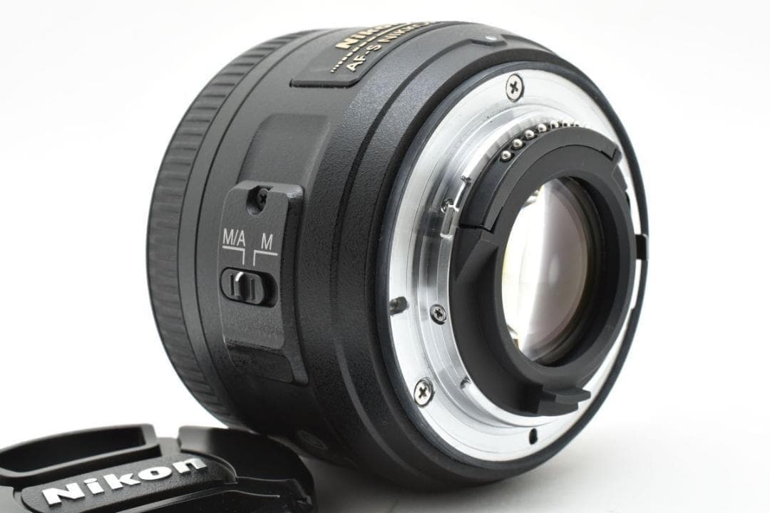 Nikon AF-S NIKKOR 35mm 1.8G DX レンズ カメラ