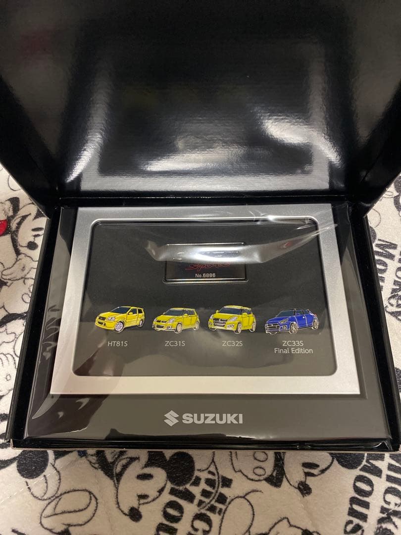 スズキ スイフトスポーツZC33Sファイナルエディション 限定ピンバッジ