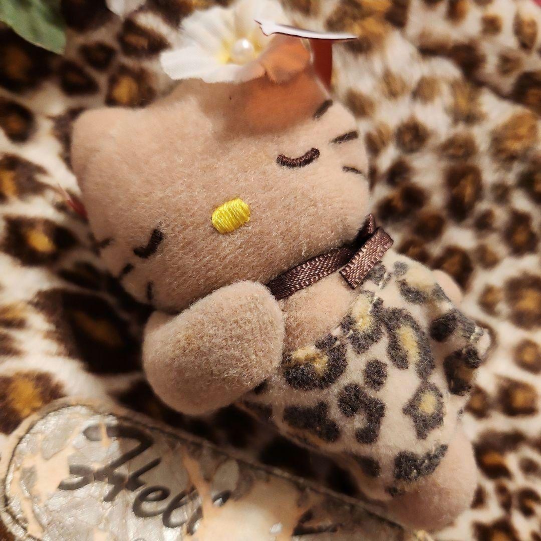 2002年製 ハローキティ ガングロ ヒョウ柄 ナビカバー カー用品