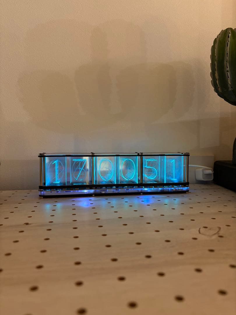 インテリア時計 RGB TUBE CLOCK Amazon.com: RGB Glow Tube Clock, Nixie Tube Clock with 1.14-inch
