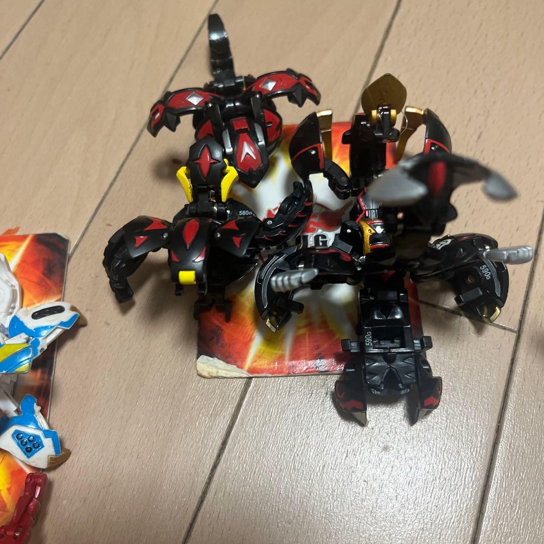 爆丸16体と交換用部品