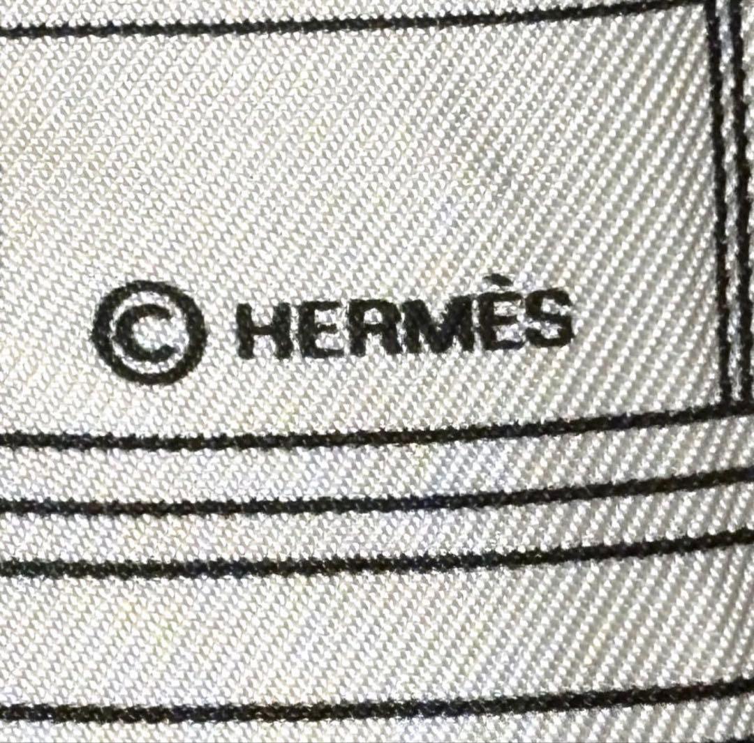 HERMES/エルメス カレ45 図書館 シルク スカーフ c_148 - メルカリ