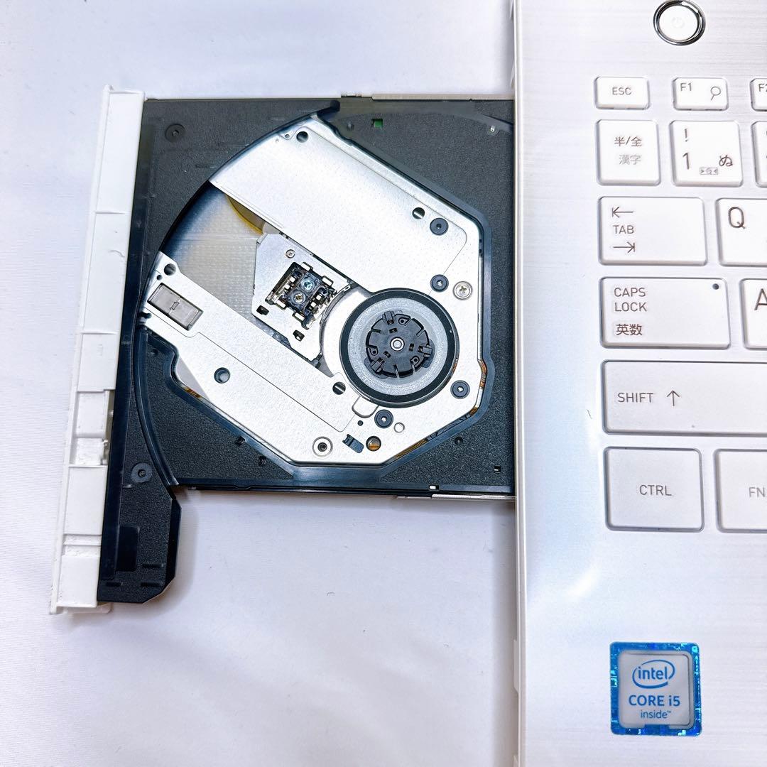 薄型＆真っ白が可愛い❤️ブルーレイ観れる❤️Corei5❤️Windows11❤️美品❤️