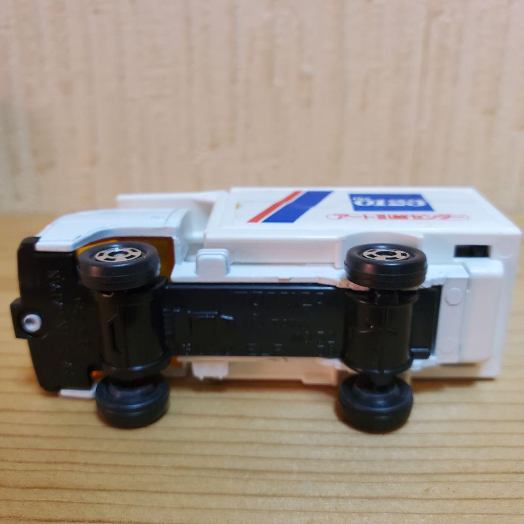 トミカ・赤箱・日本製】 いすゞ エルフ 引越トラック - メルカリ