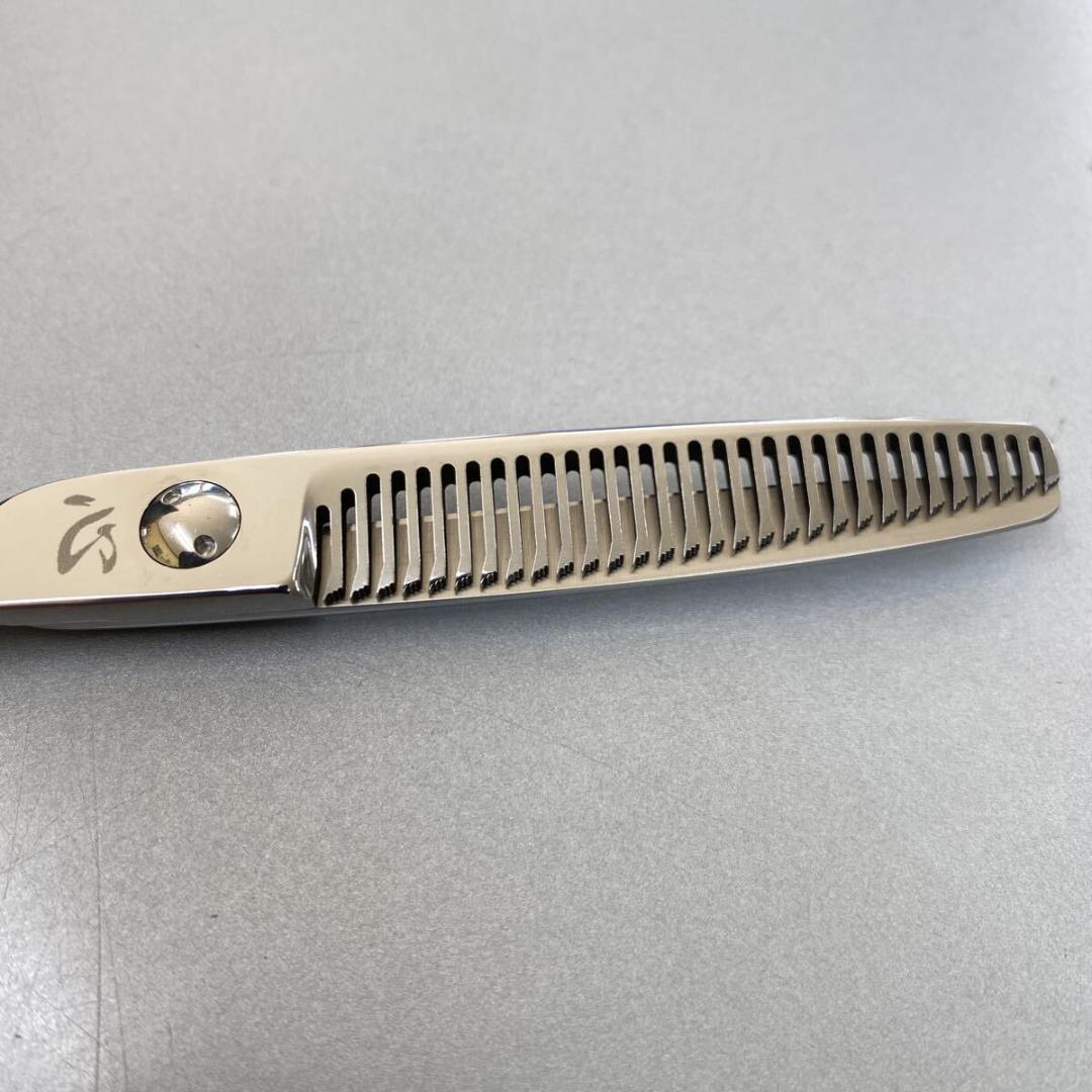 6インチセニングシザー 45% 前後 新品未使用 理美容 美容師 理容師