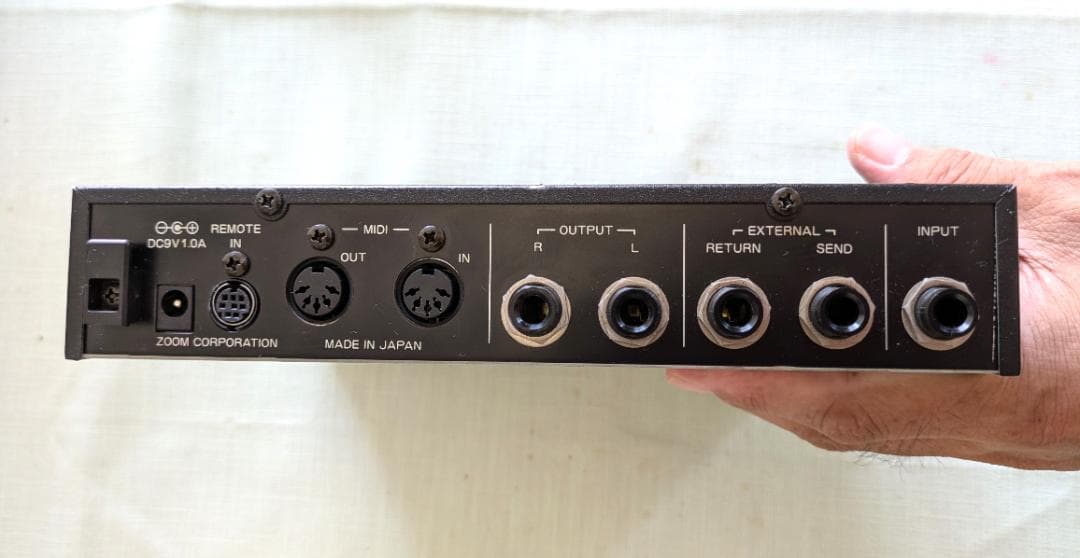 ZOOM 9050 エフェクトプロセッサー