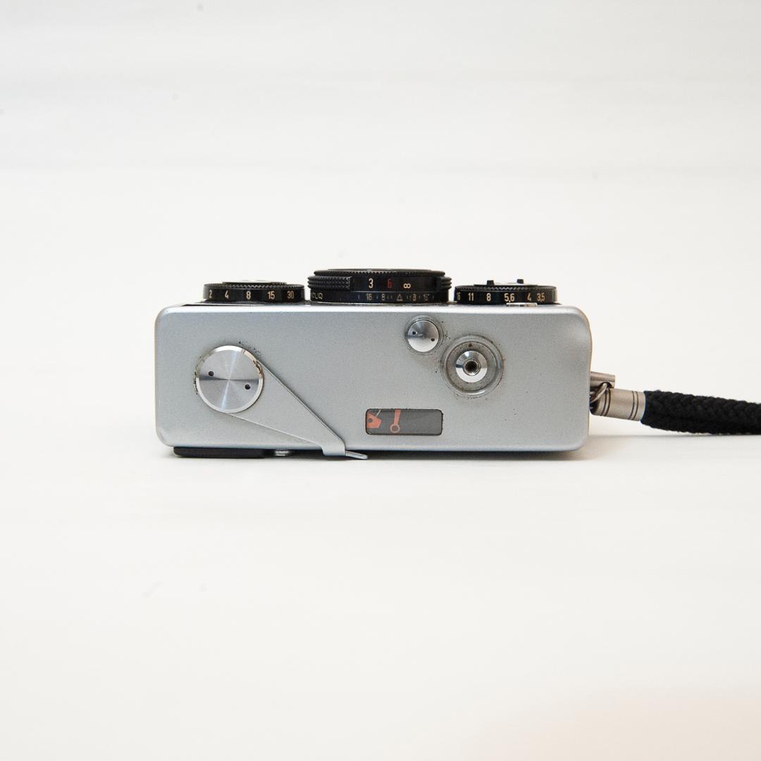 Rollei 35 Tessar 『ジャンク』 低速不良 巻上OK 外観良 - メルカリ