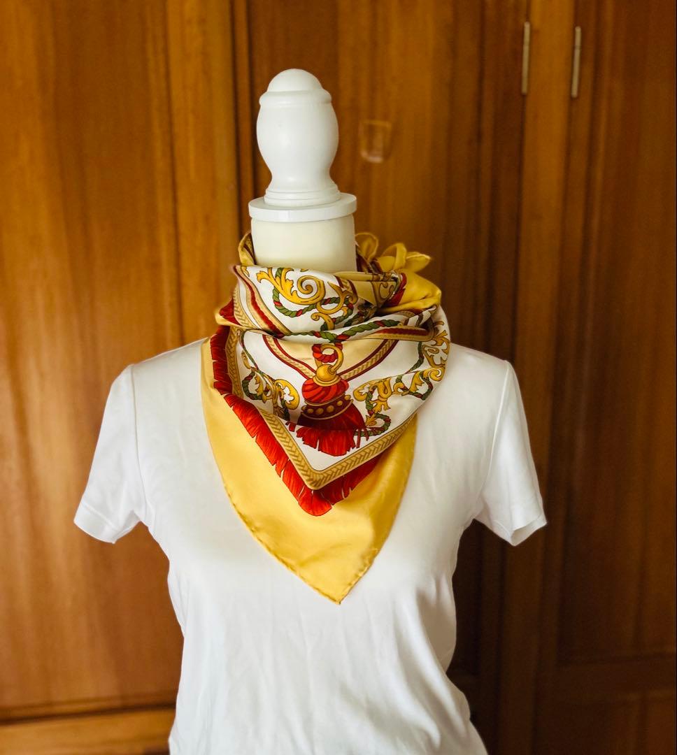 美品】CELINE シルクスカーフ タッセルデザイン