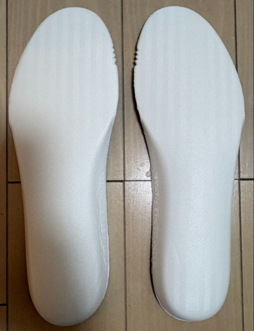 【中古美品】HOKA クリフトン9 ランニングシューズ 26.0cm