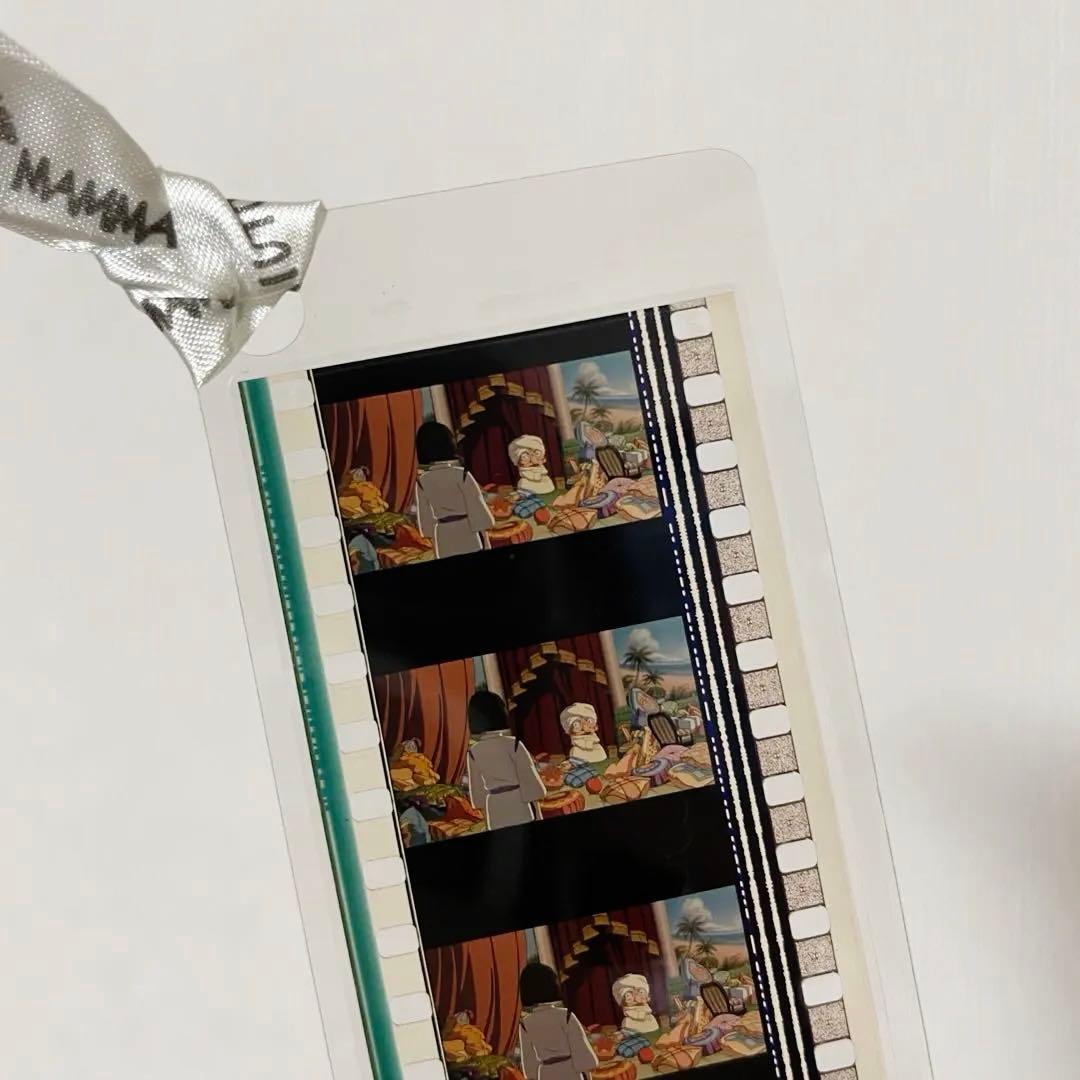 三鷹の森ジブリ美術館　フィルムブックマーカー しおり　千と千尋の神隠し