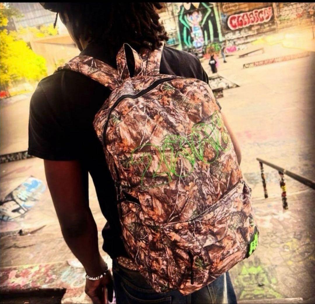 Fuckthisindustry 8BOX*REALTREE*back pack - メルカリ