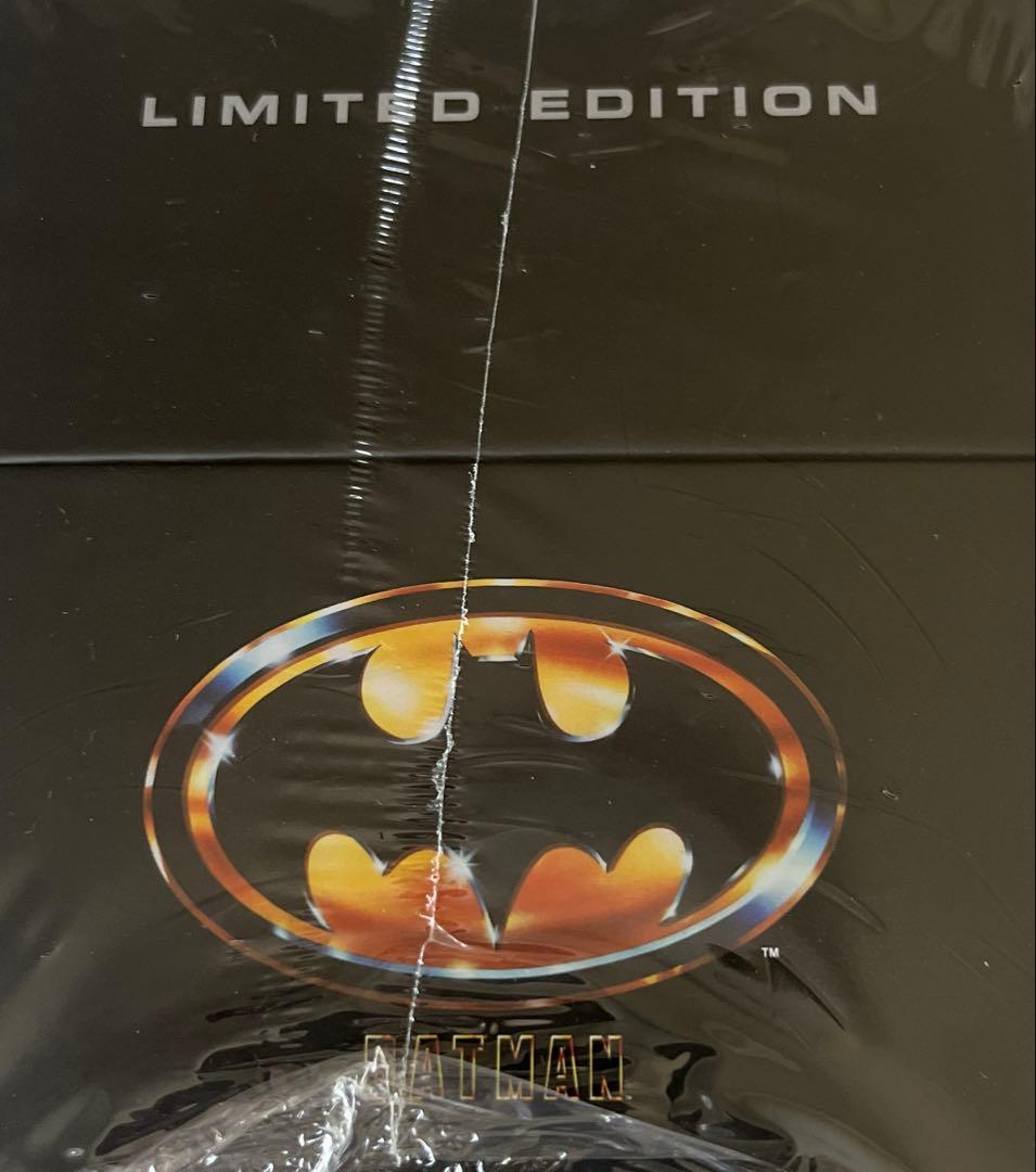 バットモービル&バットマン 1/24スケール リミテッドエディション