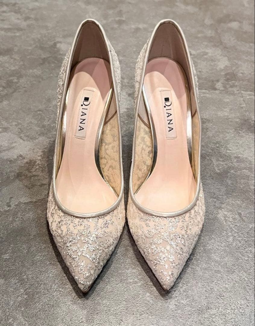 DIANA グリッターハイヒールプラチナ 23.5cm
