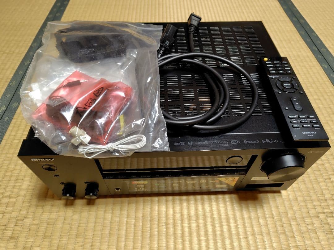 ONKYO AVアンプ 7.2ch THX認証　tx-nr686