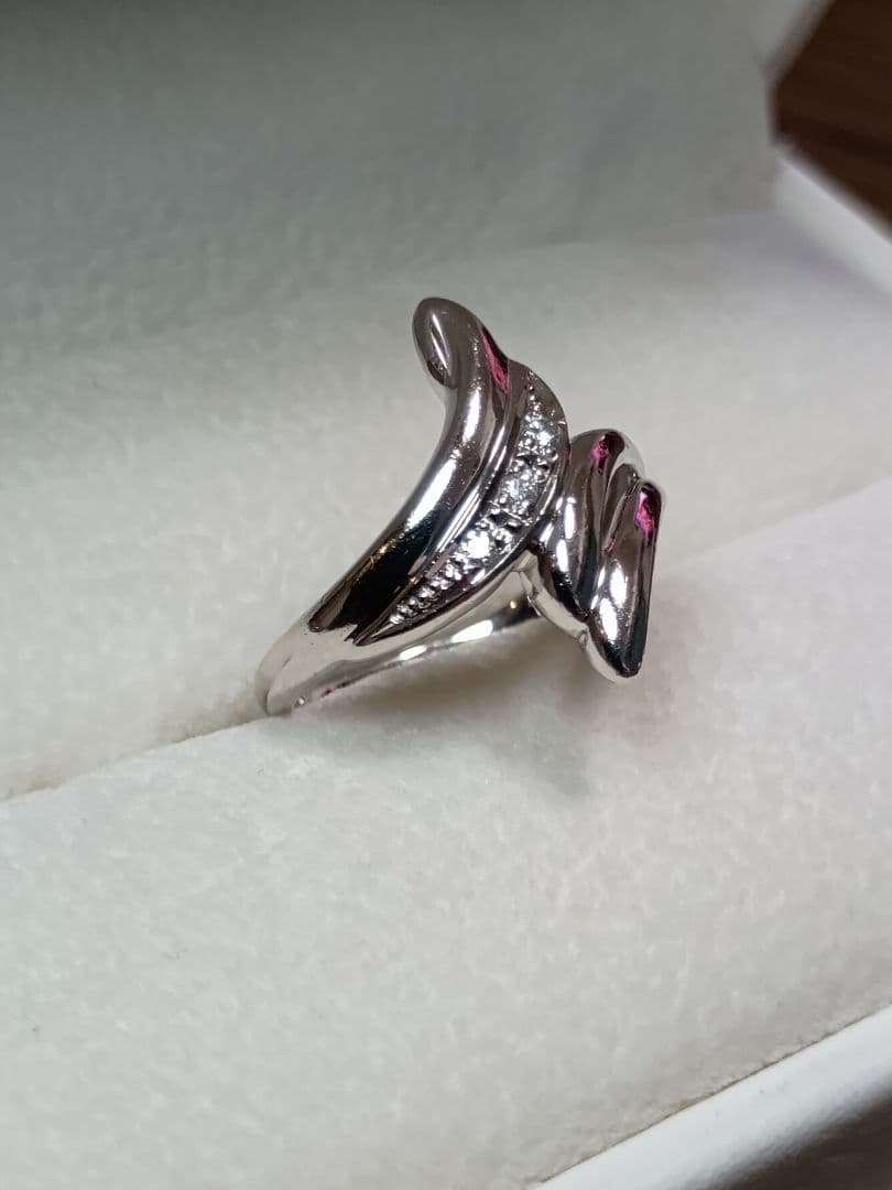 ジュエリーマキ プラチナ ダイヤモンド リング 波形 ウェーブ 11号 4.0g