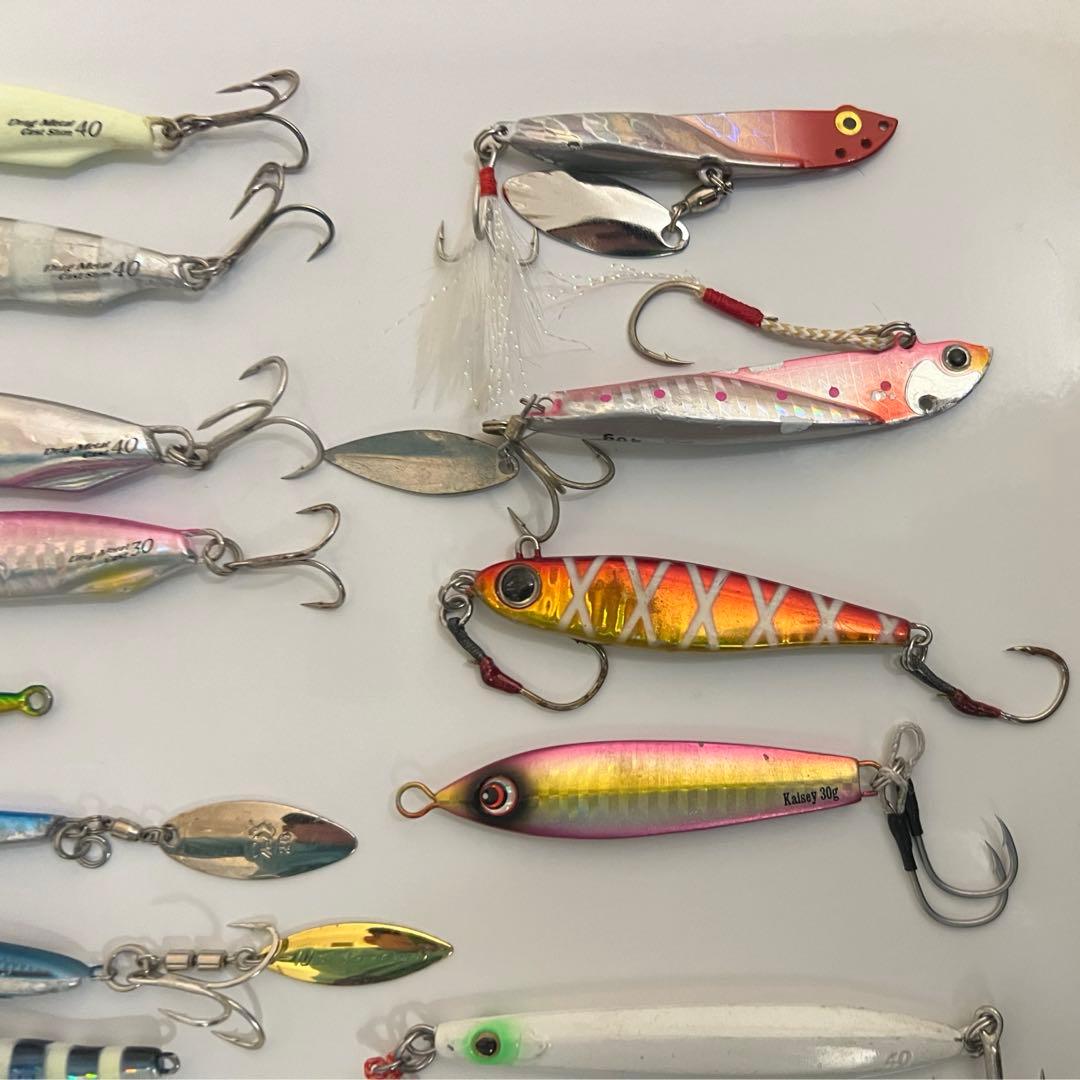 まとめ売り] メタルジグ 25個 DUO、メジャクラ、シマノ等 - メルカリ