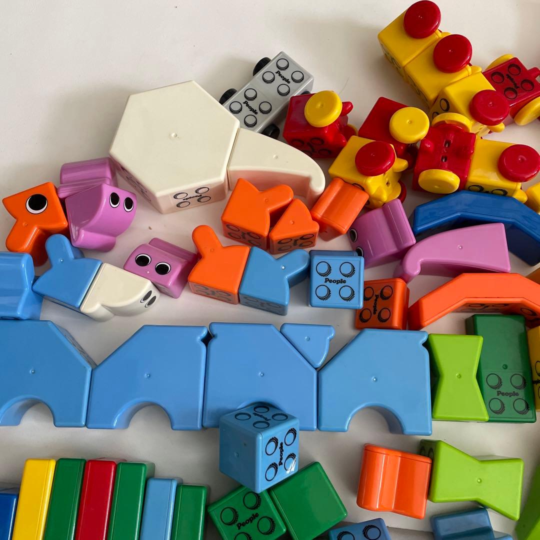 ピタゴラス people マグネットブロック 知育玩具 - メルカリ