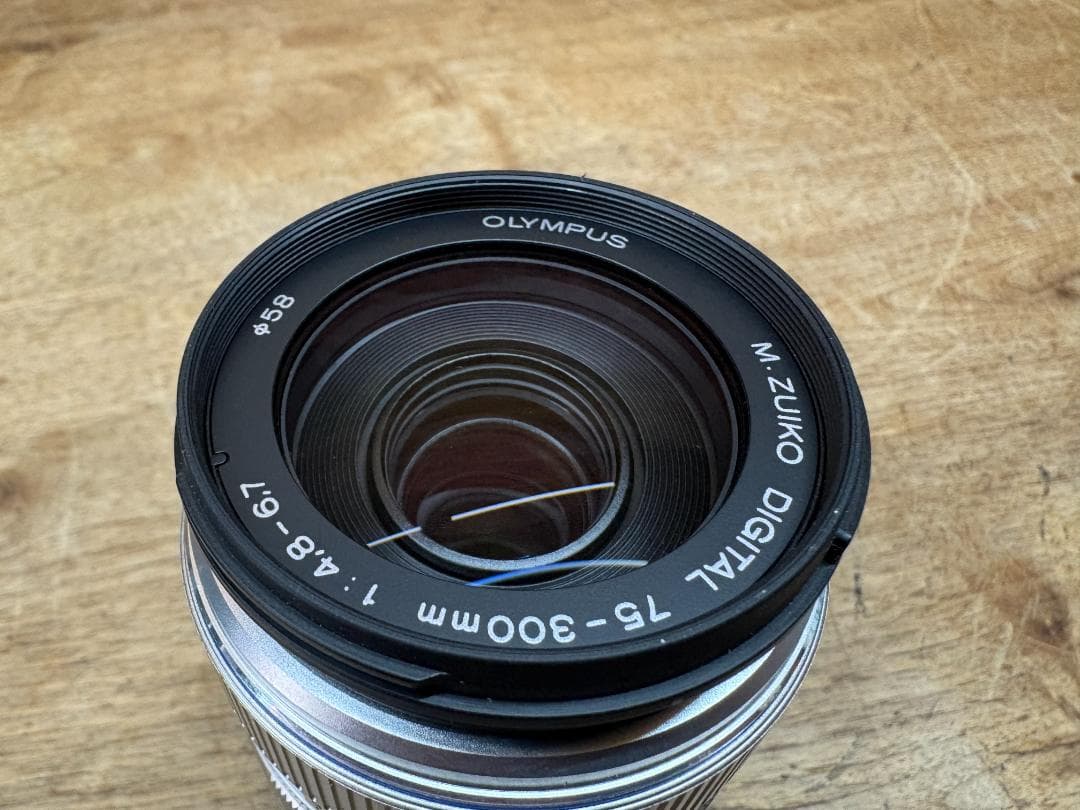 オリンパス★M.zuiko★75-300mm★F4.8-6.7