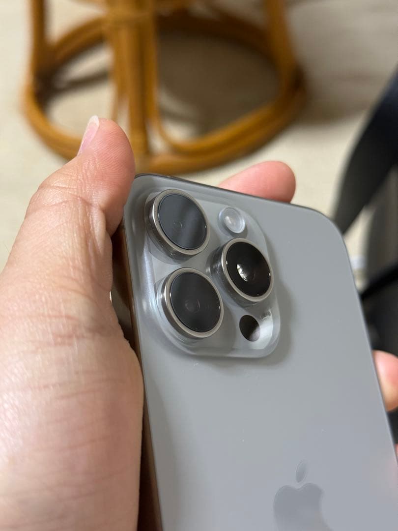 Apple iPhone 15pro maxシルバー 256GB 本体 - メルカリ