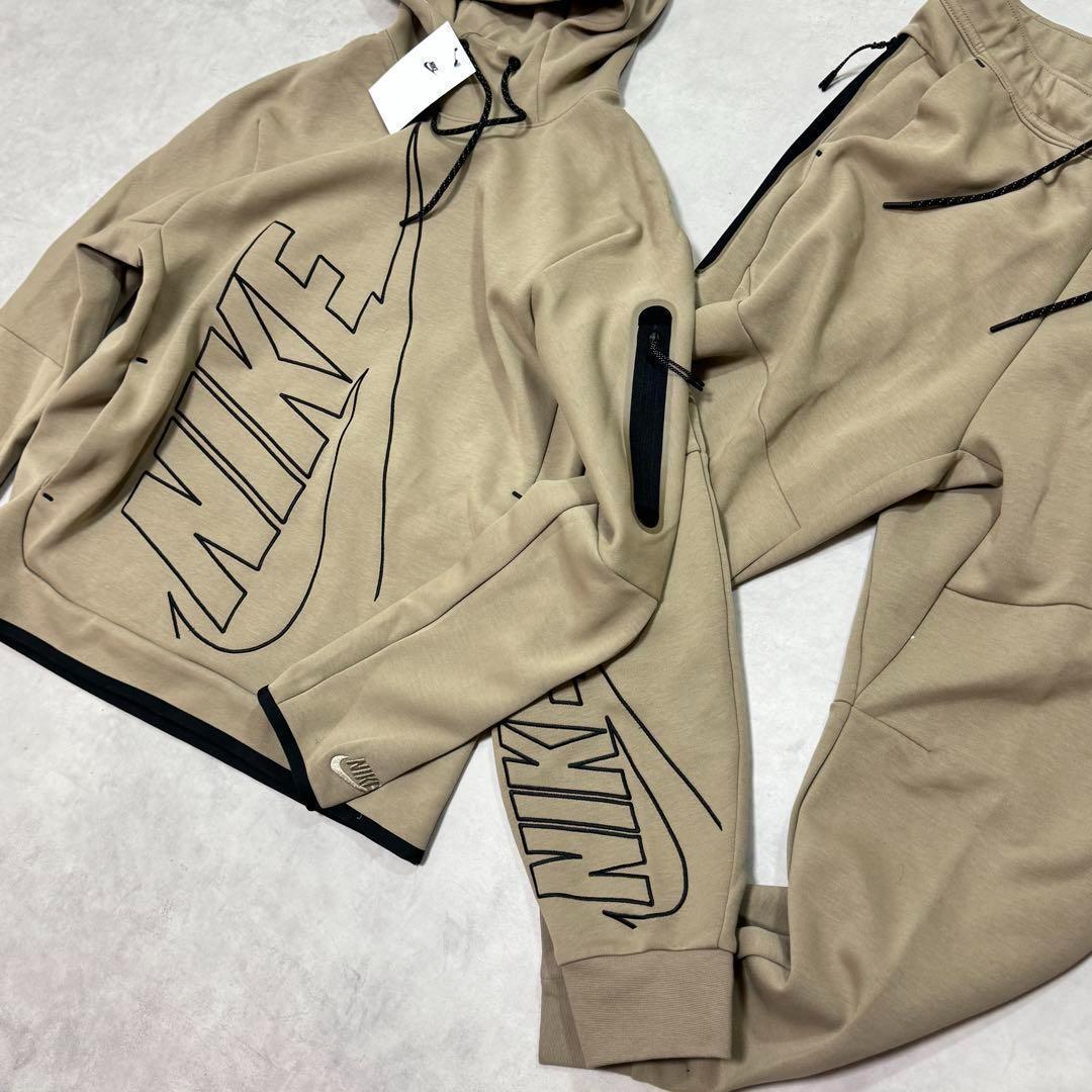 新品 2XLsize ナイキ 上下セットアップ テックフリース ベージュ 刺繍
