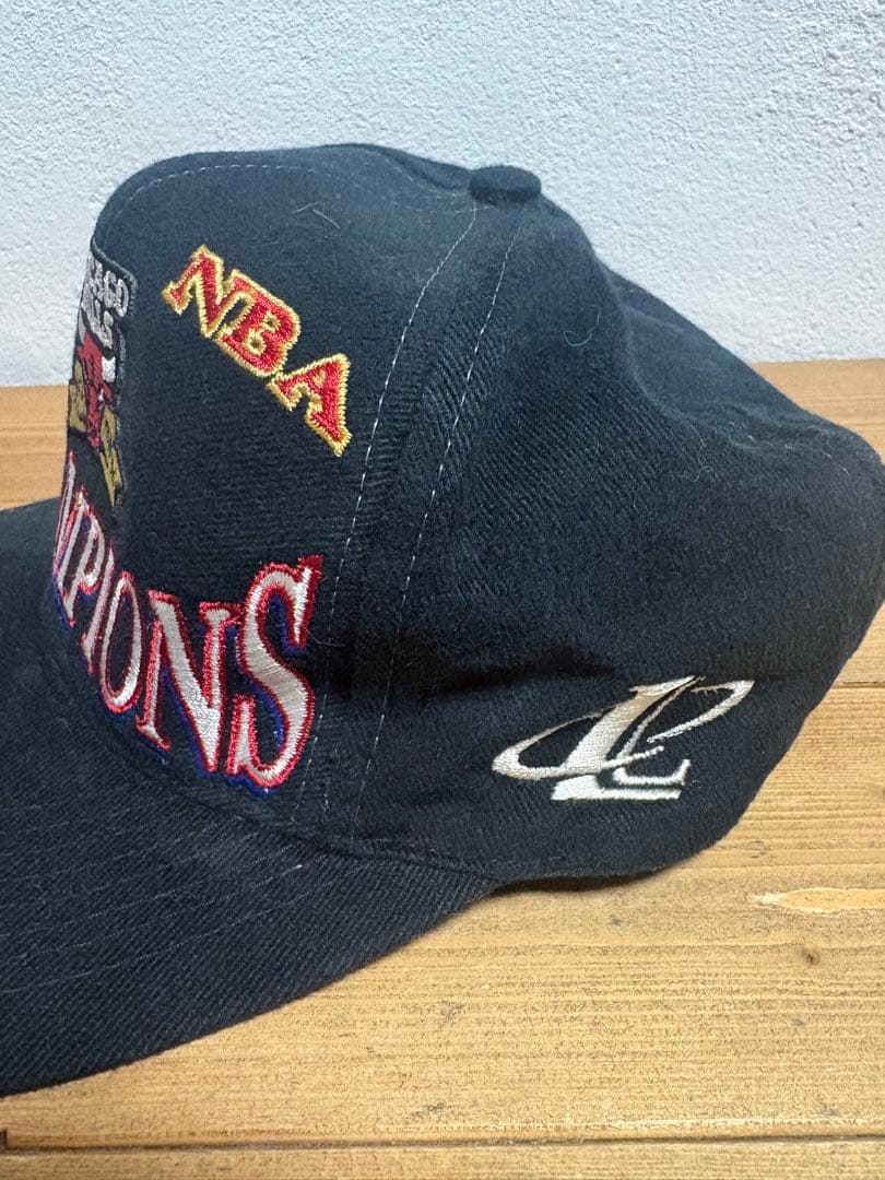 1997 Chicago Bulls NBA キャップ シカゴブルズ 90s - メルカリ