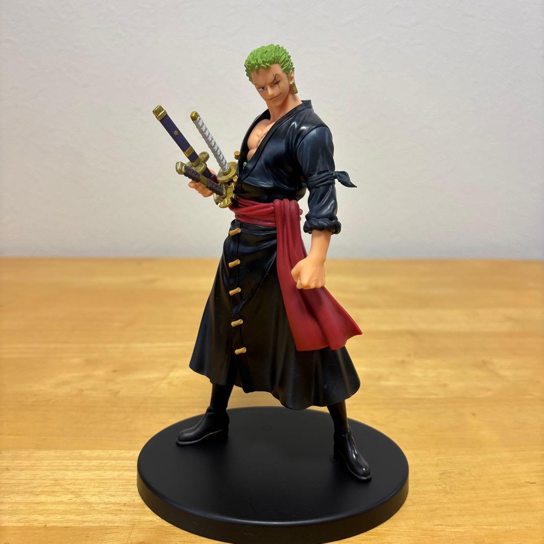 一番くじ ワンピース ゾロ フィギュアセット おまけ付き - メルカリ