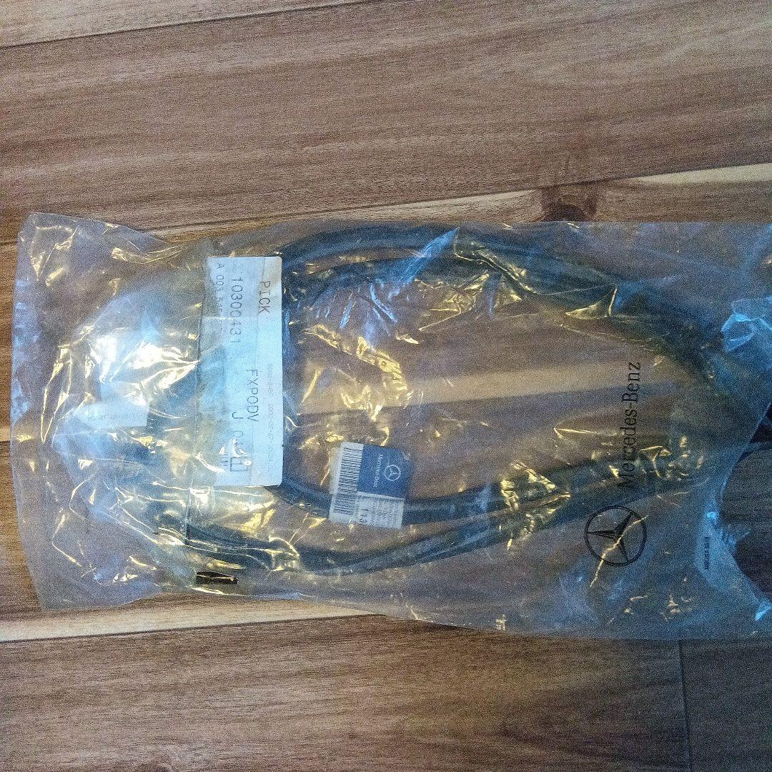 メルセデス・ベンツ W113 SL 縦目ウェザーストリップセット - メルカリ