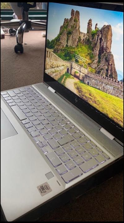 ENVY x360 15-dr1000 スタンダードモデル HP ENVY x360 15(インテル)レビュー/15インチ液晶搭載の2-in-1ノートPC