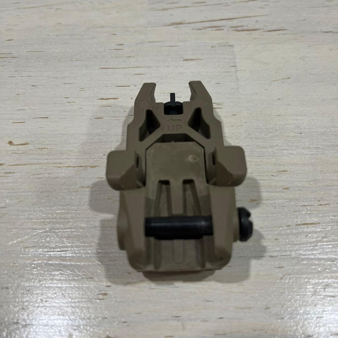 実物　MAGPUL マグプル　サイト　グリップ　FDE M4などに