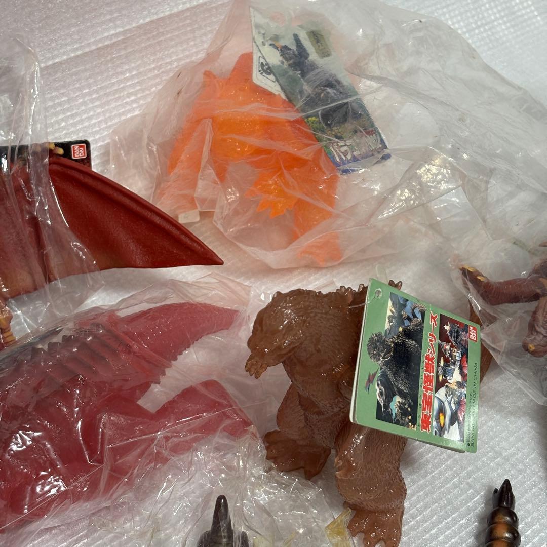 タグ付き未使用 ソフビまとめ売り ゴジラ ムービーモンスター 東宝怪獣 モスラ