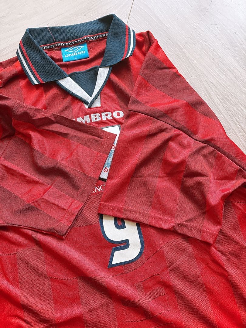 UMBRO イングランド代表アウェイユニフォーム 赤 ストライプ 襟付き 90