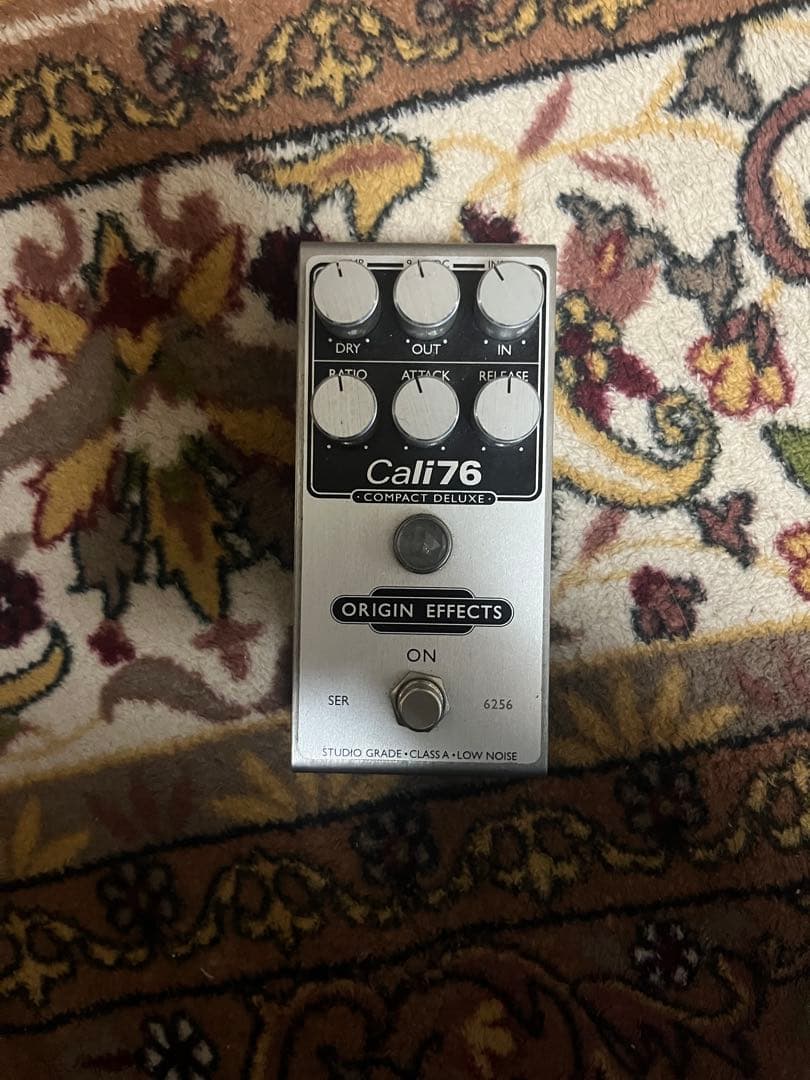 ギター Origin effects Cali76 Compact Deluxe Cali76 Compact Deluxe – ロケンロール魂