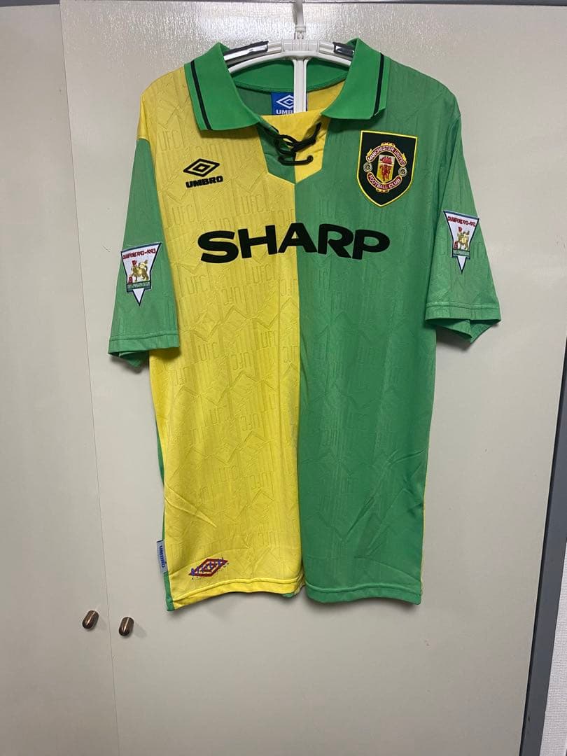 92-94 3rd マンチェスターユナイテッド カントナ ユニフォーム - メルカリ