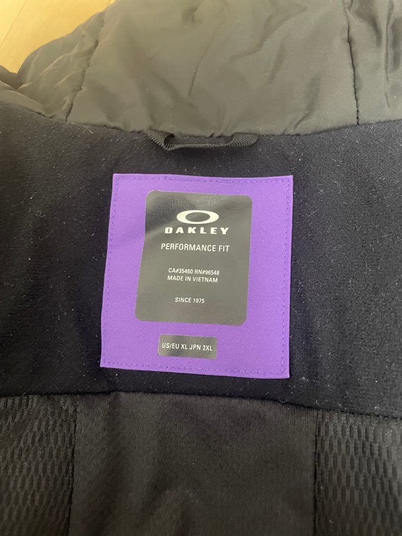 OAKLEY スノーボードウェア 紫 上下 セットアップ XL 日本サイズ2XL