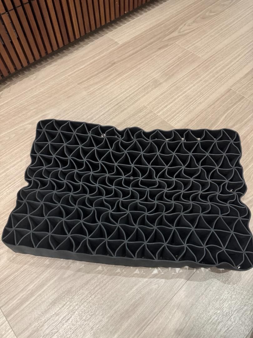 ヒツジのいらない枕 -至極- カバー3種付き（シルク・テンセル・さらさら）