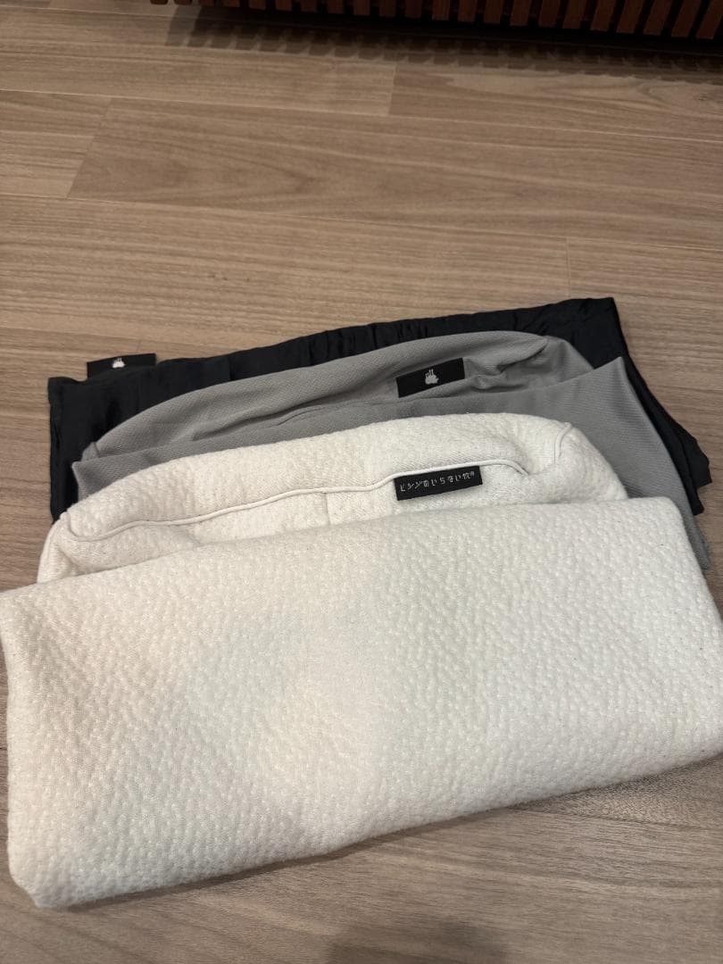 ヒツジのいらない枕 -至極- カバー3種付き（シルク・テンセル・さらさら）