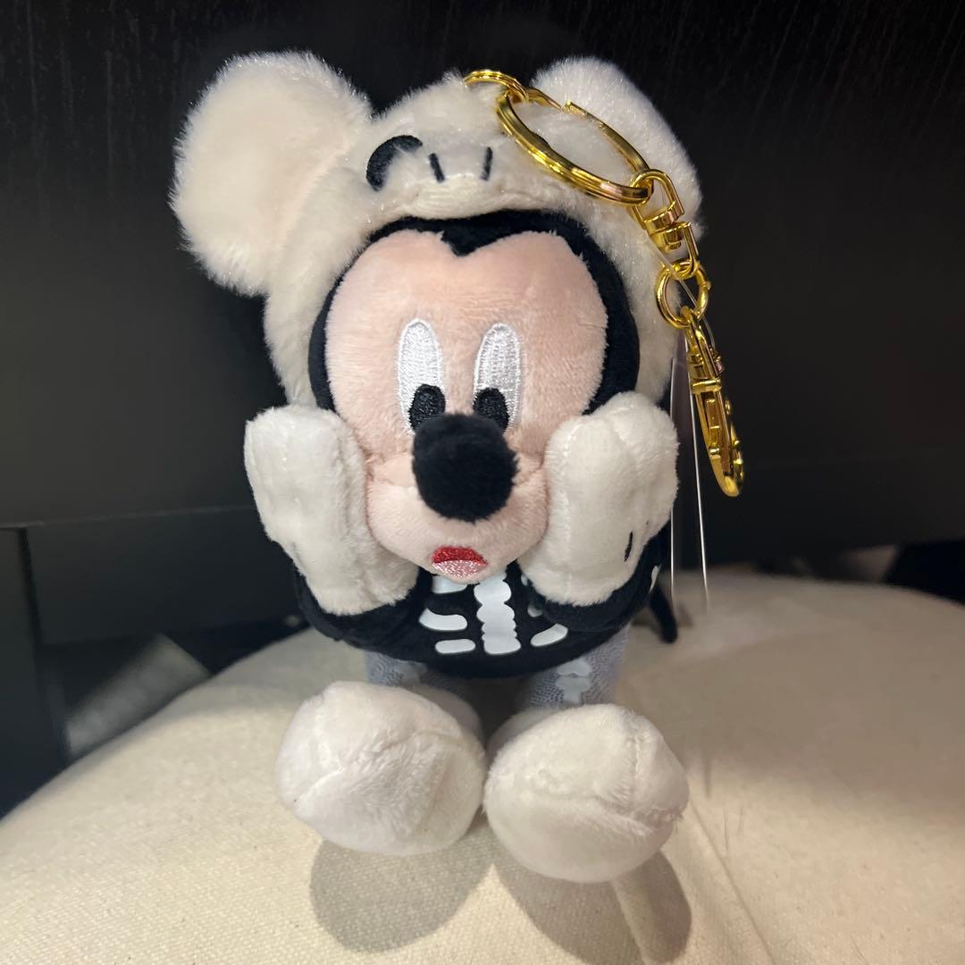 ディズニーストア ミッキー ぬいぐるみキーホルダー キーチェーン
