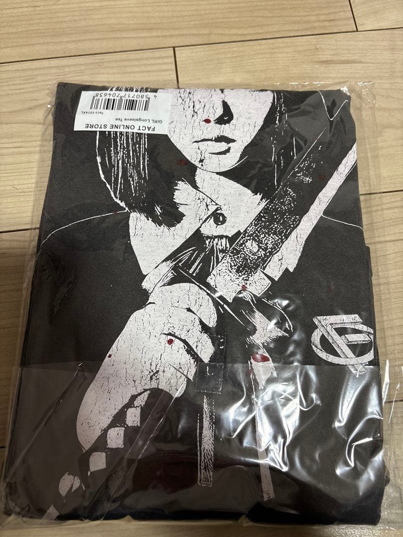 【新品未開封】FACT Tシャツ XLサイズ