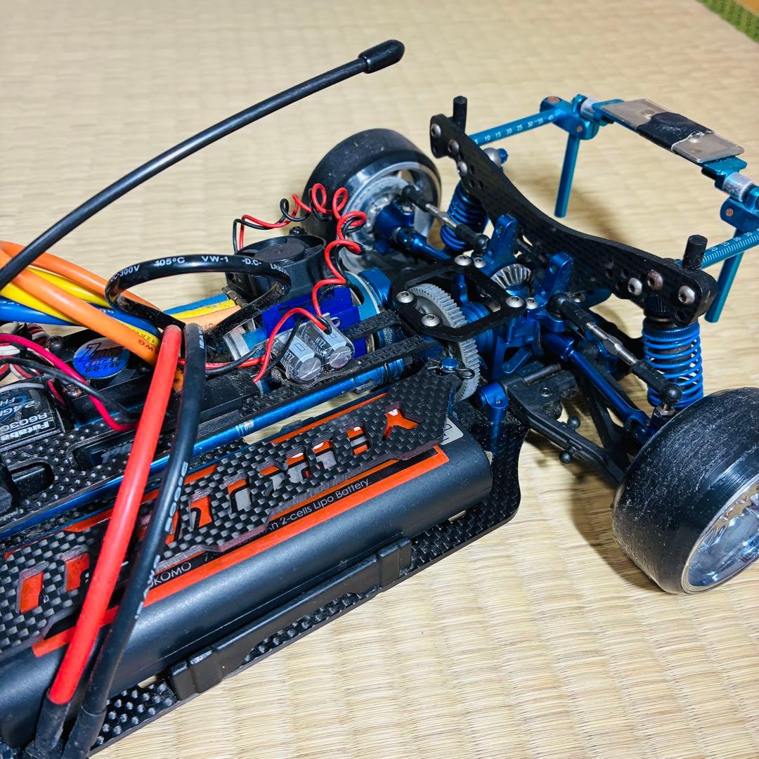 【このまま使用可】ヨコモ ドリフト　カーボン　スカイライン　R32 ドリフト