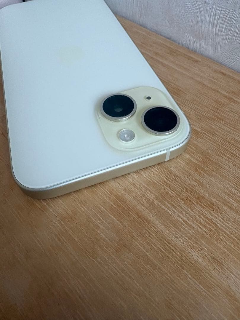 無音カメラ】Apple iPhone 15 128GB【カナダ版】イエロー - メルカリ