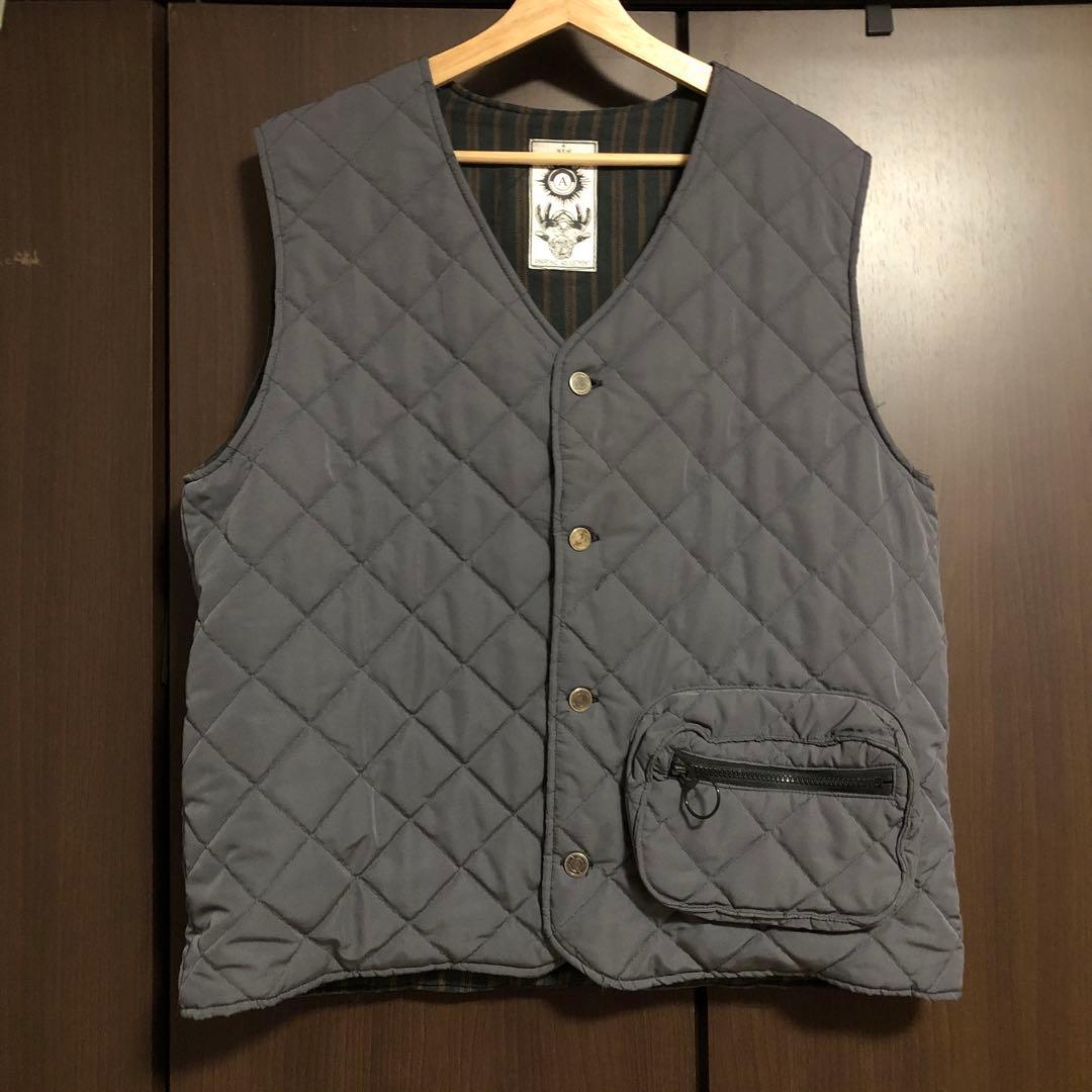 アナーキックアジャストメント キルティング ベスト 〜90s anarchic