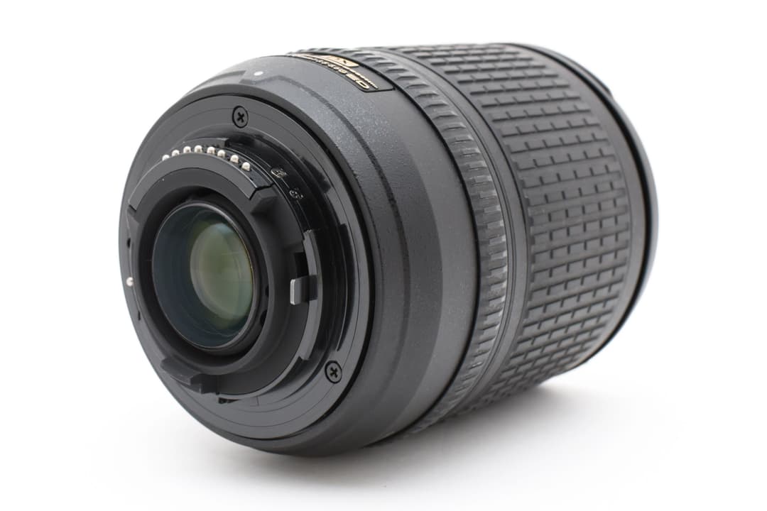 美品 Nikon AF-S 18-135mm F3.5-5.6 G #8352